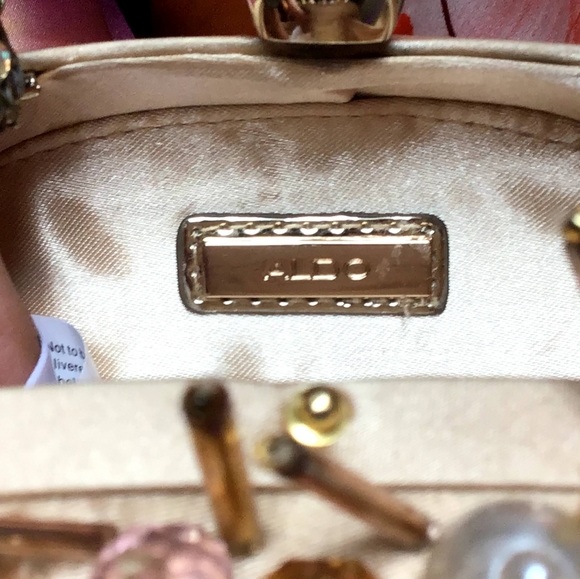 ALDO LISTOLADE CLUTCH - Picture 10 of 16